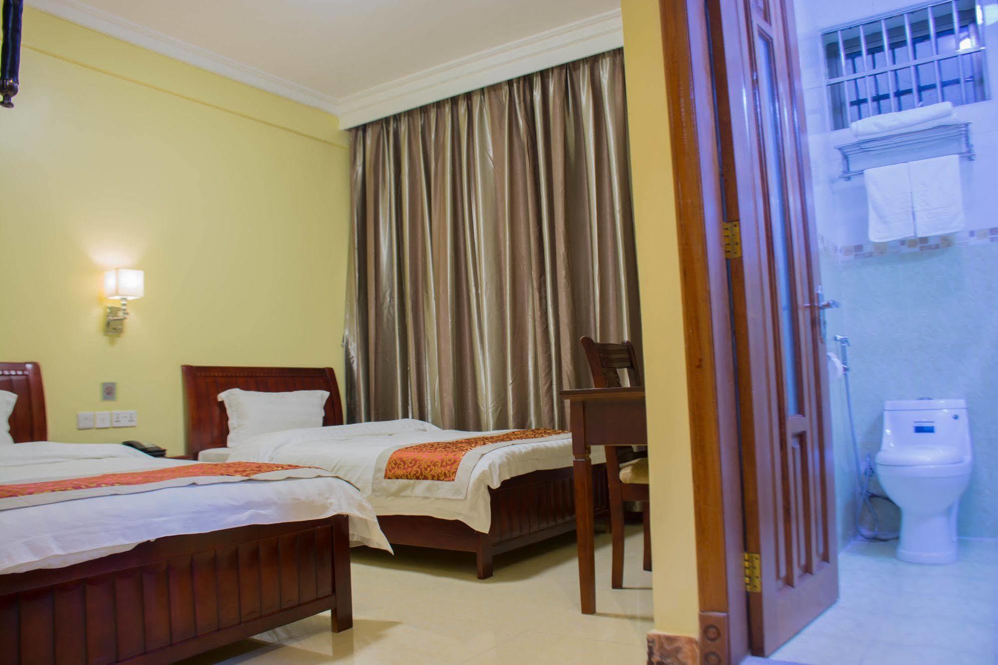 Hong Kong Hotel Dár Al-Szalám Kültér fotó